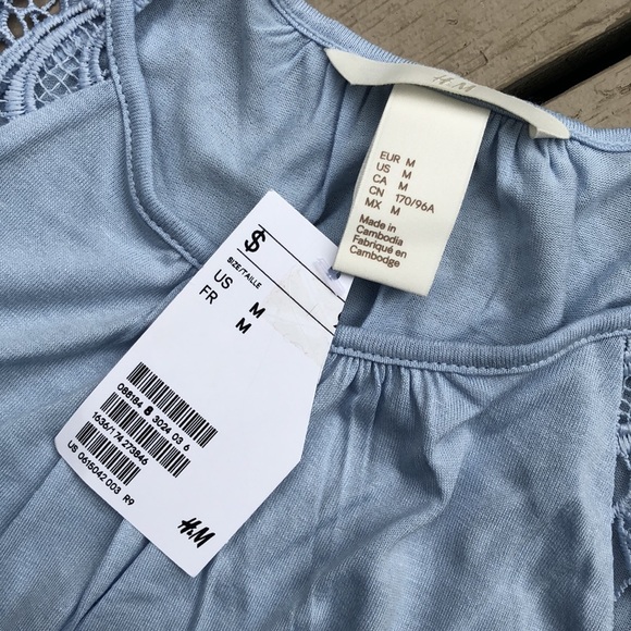 NWT- H&M baby blue  lacy  sleeve lightweight summer top - Picture 8 of 16